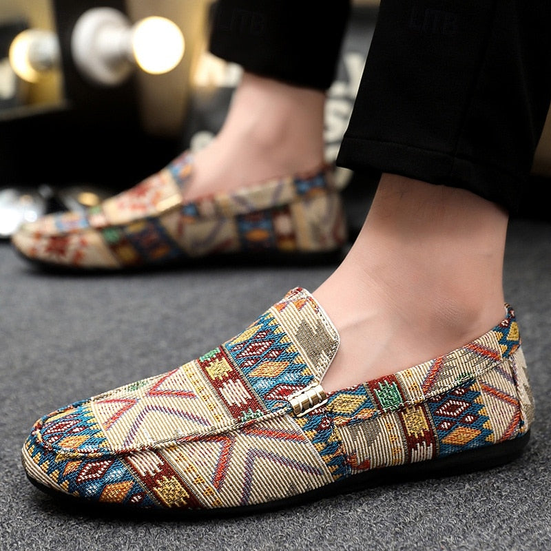 LightInTheBox Men's Canvas Slip On Casual Shoes Loafers Breathable Comfortable Black Beige